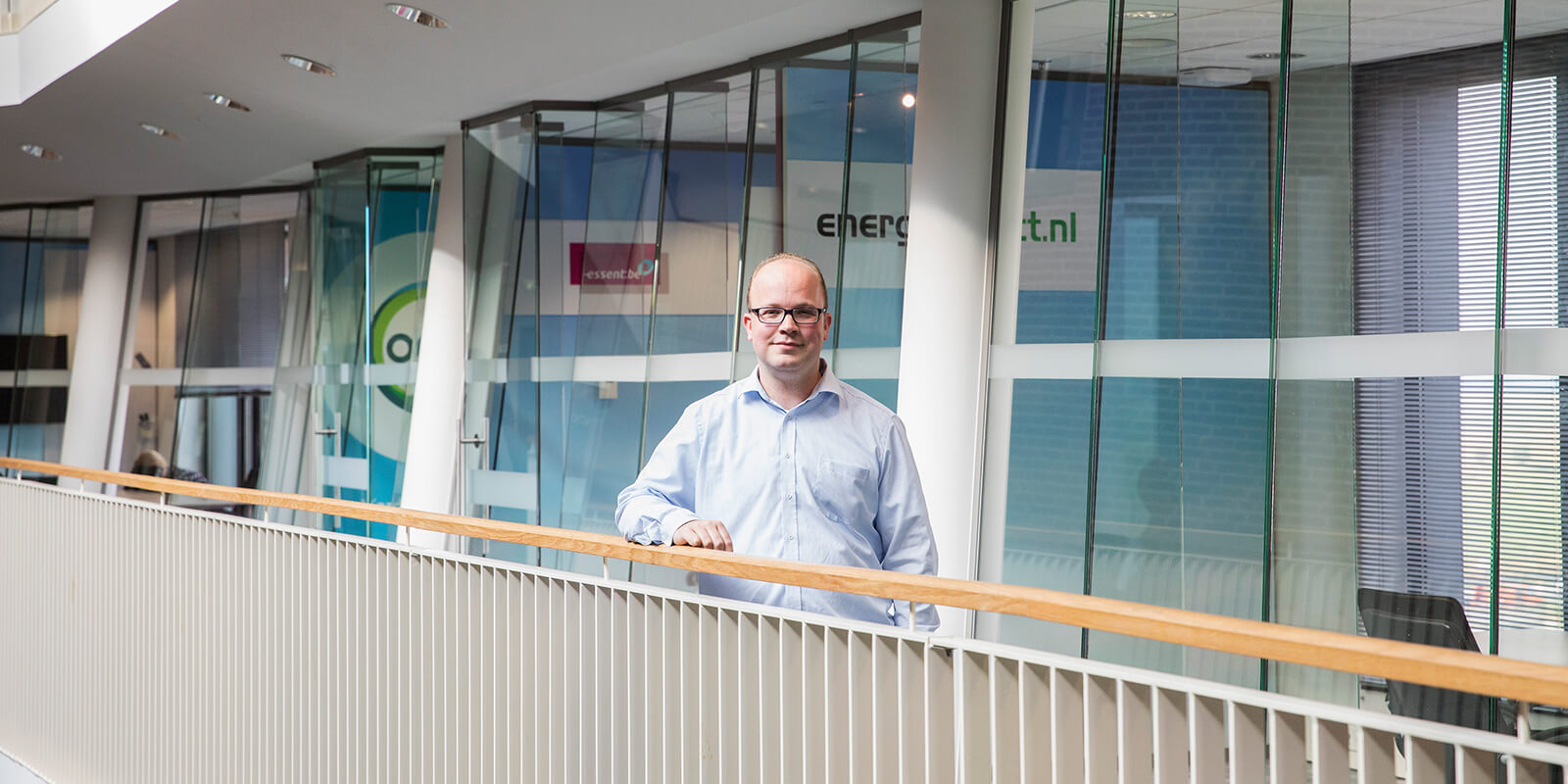 Ramon Quadflieg op kantoor van Essent